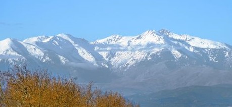pic du Canigou près du camping Le Boulou