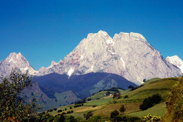 pyrénées catalanes montagne